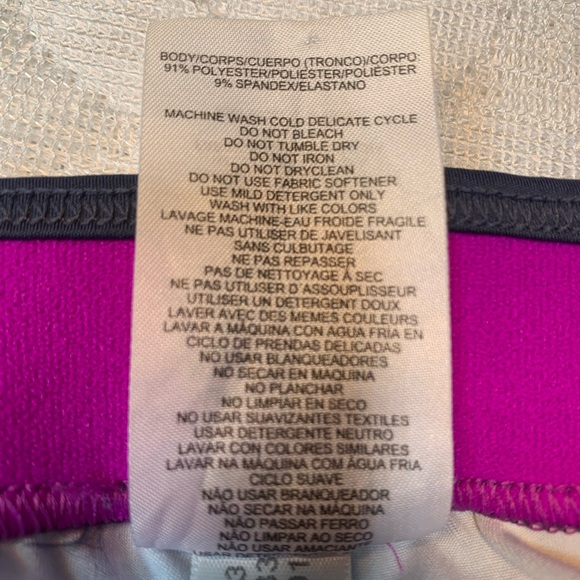 ADIDAS TECH FIT LEGGINGS WOMENS SIZE M😍 - Picture 8 of 8